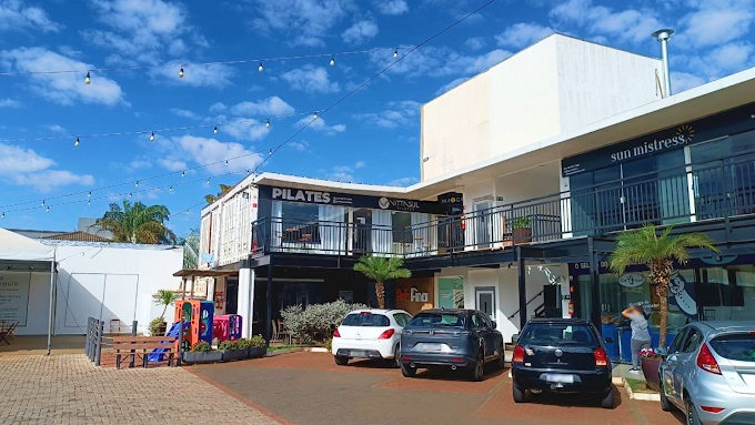 Fachada do estúdio Vitta Sul Pilates no Jardim Karaíba, Uberlândia